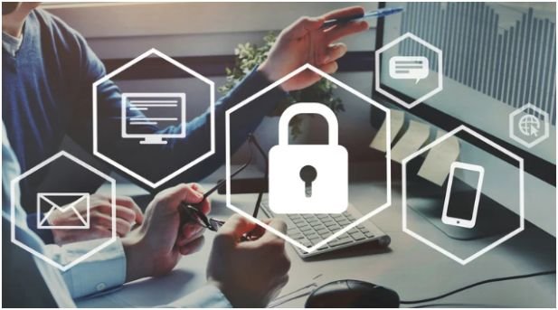 Why Are Digital Privacy Rights Explained So Confusing in the United States?