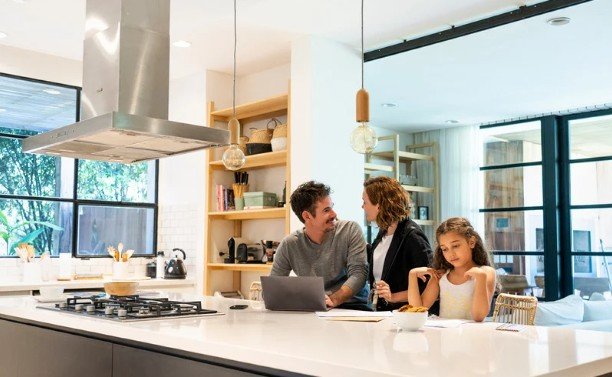 Bridging Generational Communication Chasms